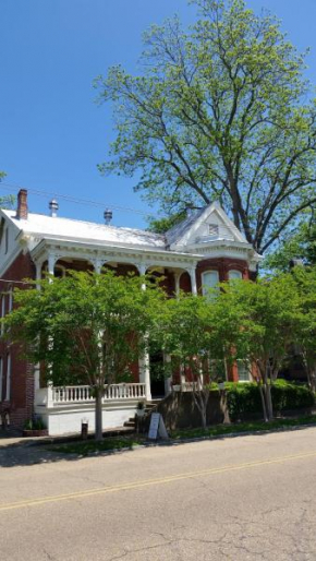 Гостиница Baer House Inn  Виксбург
